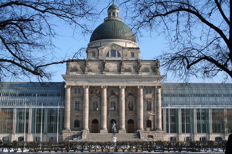 Miss Twinkle, Fotografie, Fotos, München, Reise, Bayerische Staatskanzlei Miss Twinkle, Fotografie, Fotos, München, Reise, Bayerische Staatskanzlei