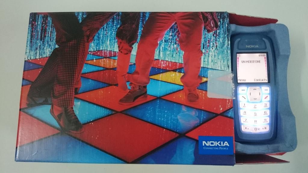 Một số máy nokia ,ericsson ,motorola new có cũ có , fullbox new cũng có - 3