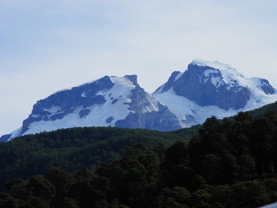 100 años del maravilloso CRUCE ANDINO - Blogs de America Sur - Etapas 4+5: Navegación Lago FRÍAS hasta Puerto ALEGRE y traslado a Puerto BLEST (10)